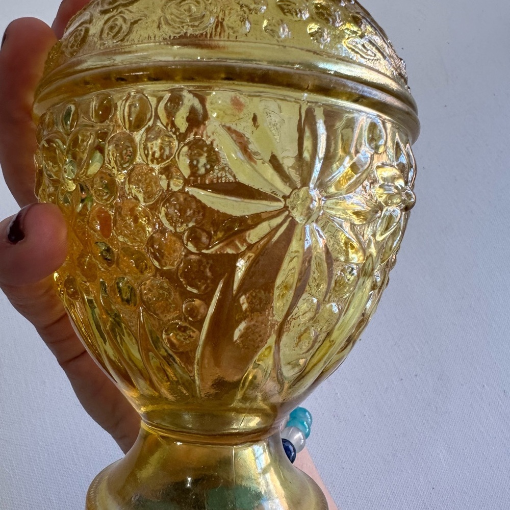 Vintage 1960's AVON Yellow Glass Compote Egg Shaped Floral Lidded Candy Dish 6" - Picture 13 of 15